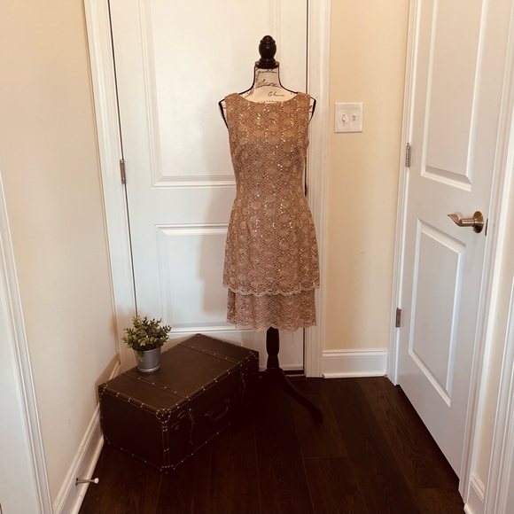 Alex Evenings Dresses & Skirts - Alex Evenings Sequin Tier Dress - Size 8 - New Condition